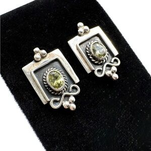 Vintage Sterling Silver Peridot Post Earrings Bali Style